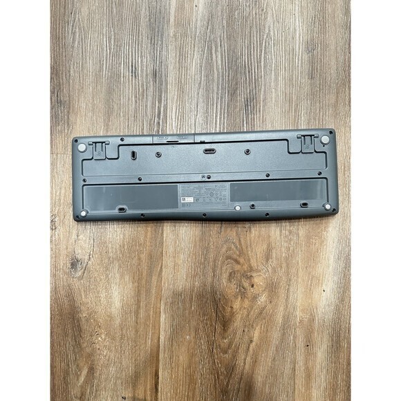 Logitech K270 820-006477 Wireless Keyboard Y-R0042 (No Receiver) - Picture 5 of 7